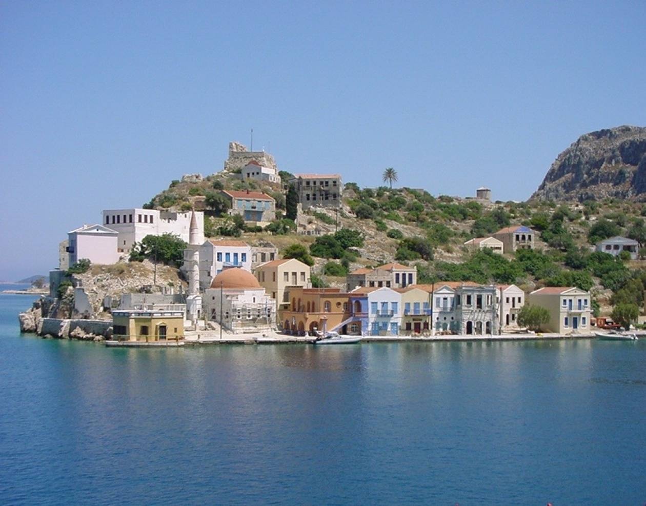 Ρόδος: Κολυμπώντας έφτασαν στο Καστελόριζο!