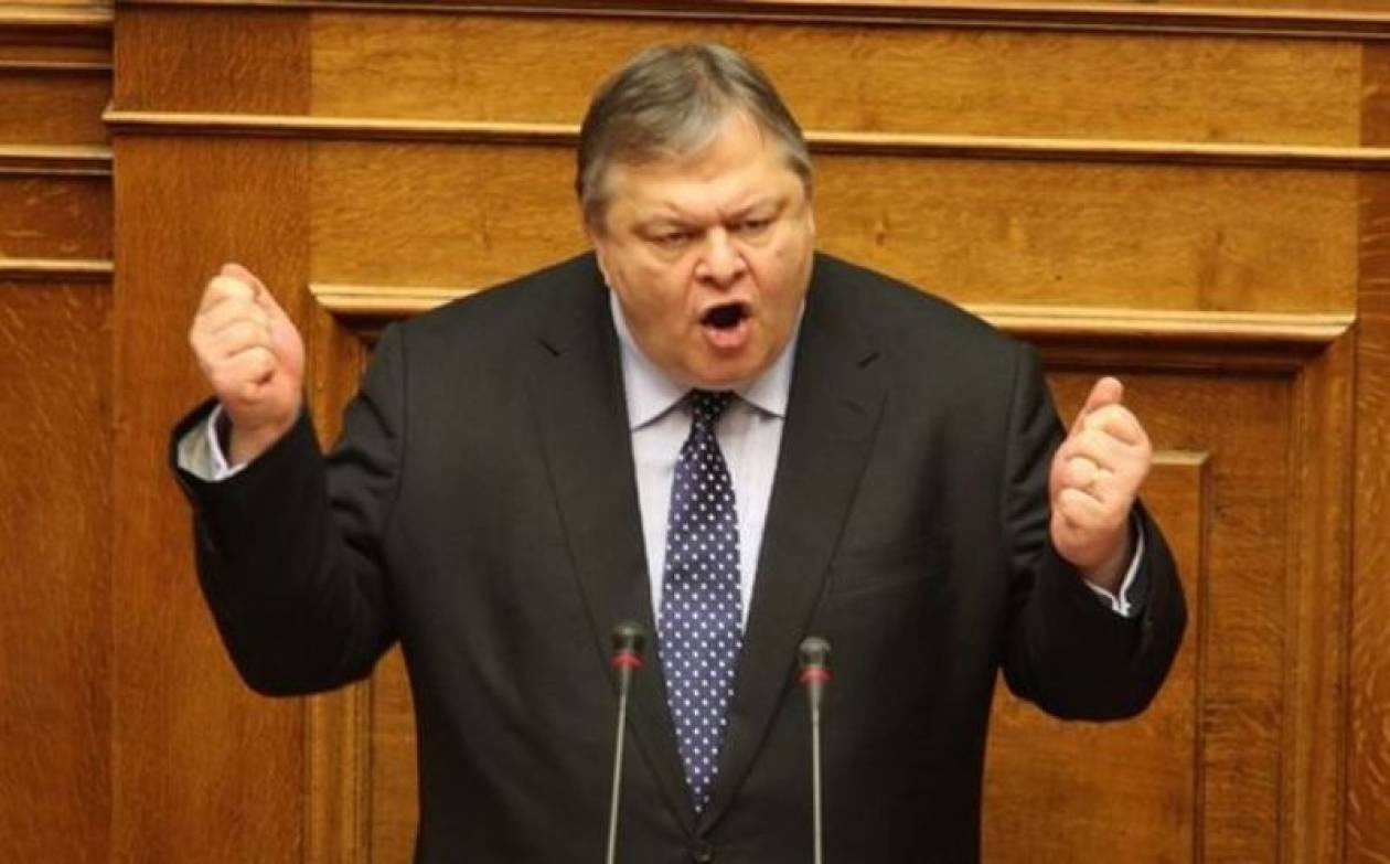 Βενιζέλος: Ο Τσίπρας εκφράζει την Ελλάδα του χθες (vid)