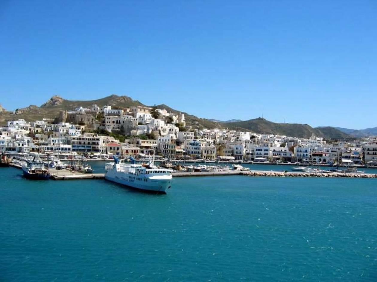 Μεταφορά σωτηρίας για 16χρονο από τη Νάξο