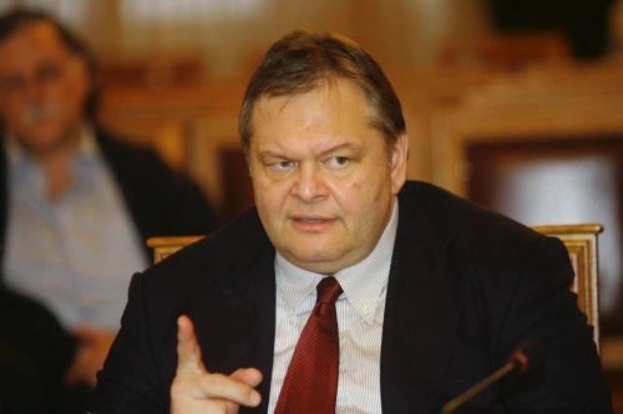 Βενιζέλος: Το ΠΑΣΟΚ δεν «αυτοδιαλύεται»