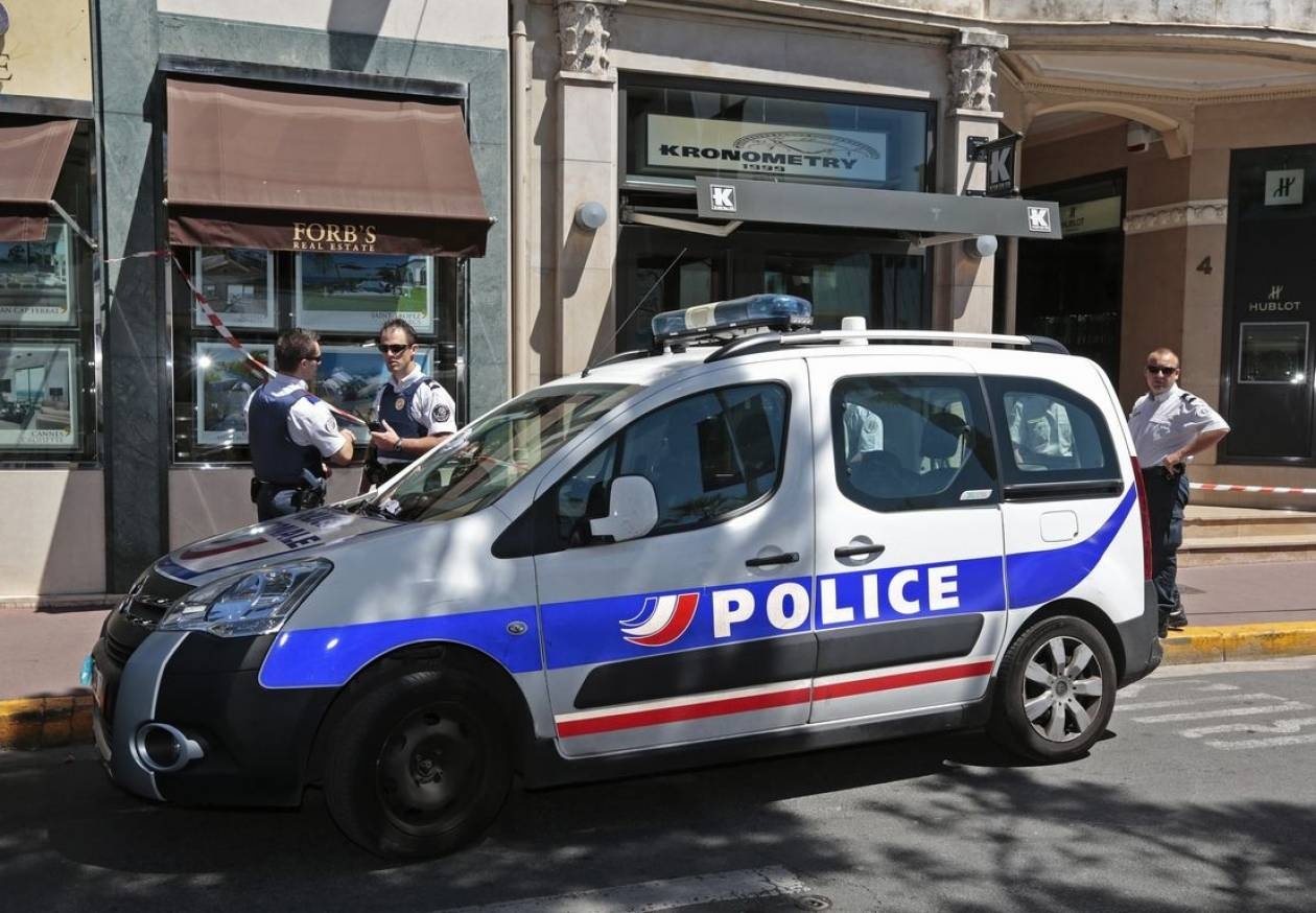 Συναγερμός από ύποπτη φιάλη σε τραίνο