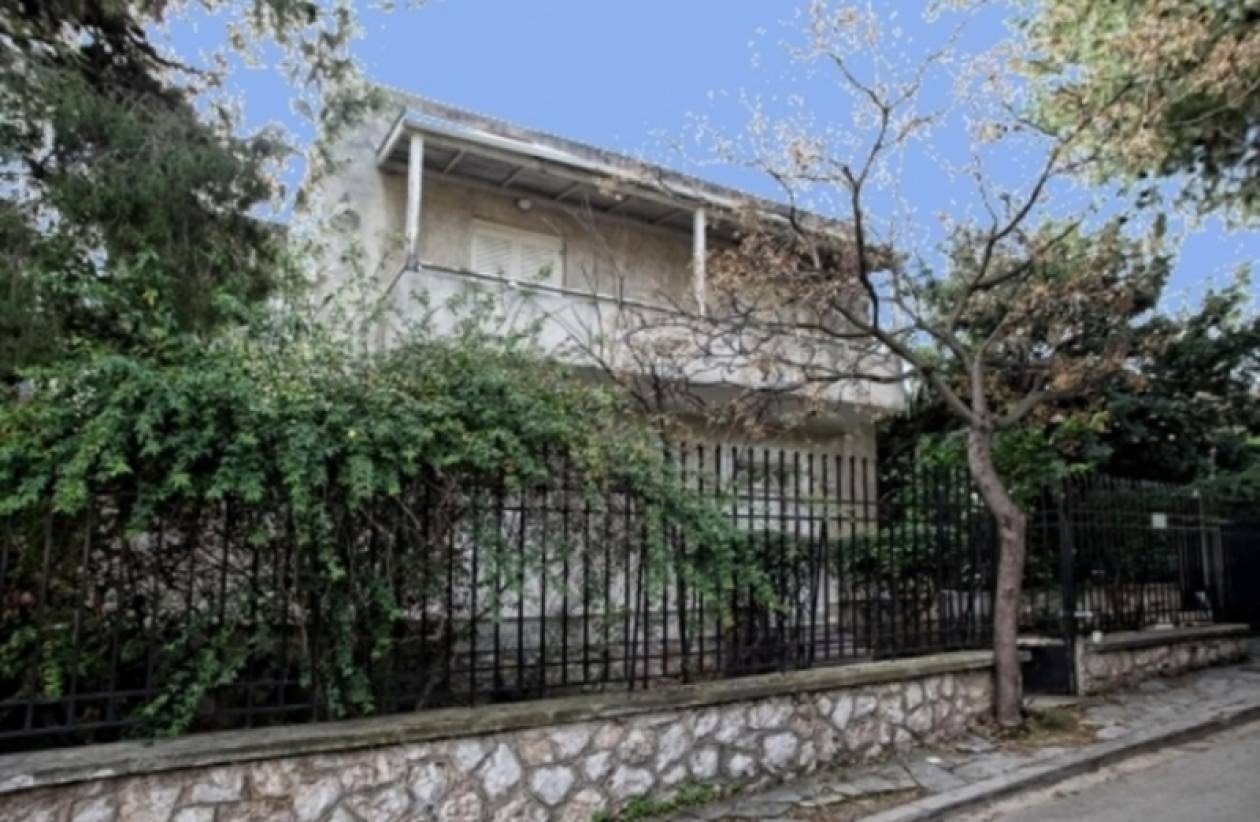 Στο σφυρί η ιστορική βίλα των Παπανδρέου