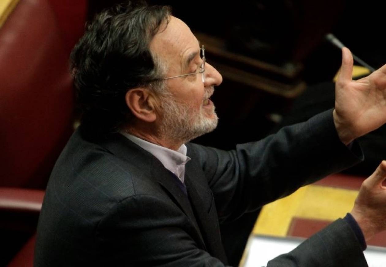Επίθεση Λαφαζάνη στο «Ποτάμι»