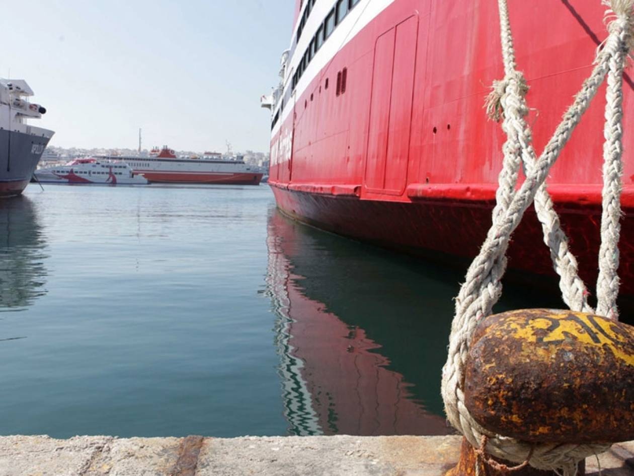 Τρίτη ημέρα απεργίας στα λιμάνια