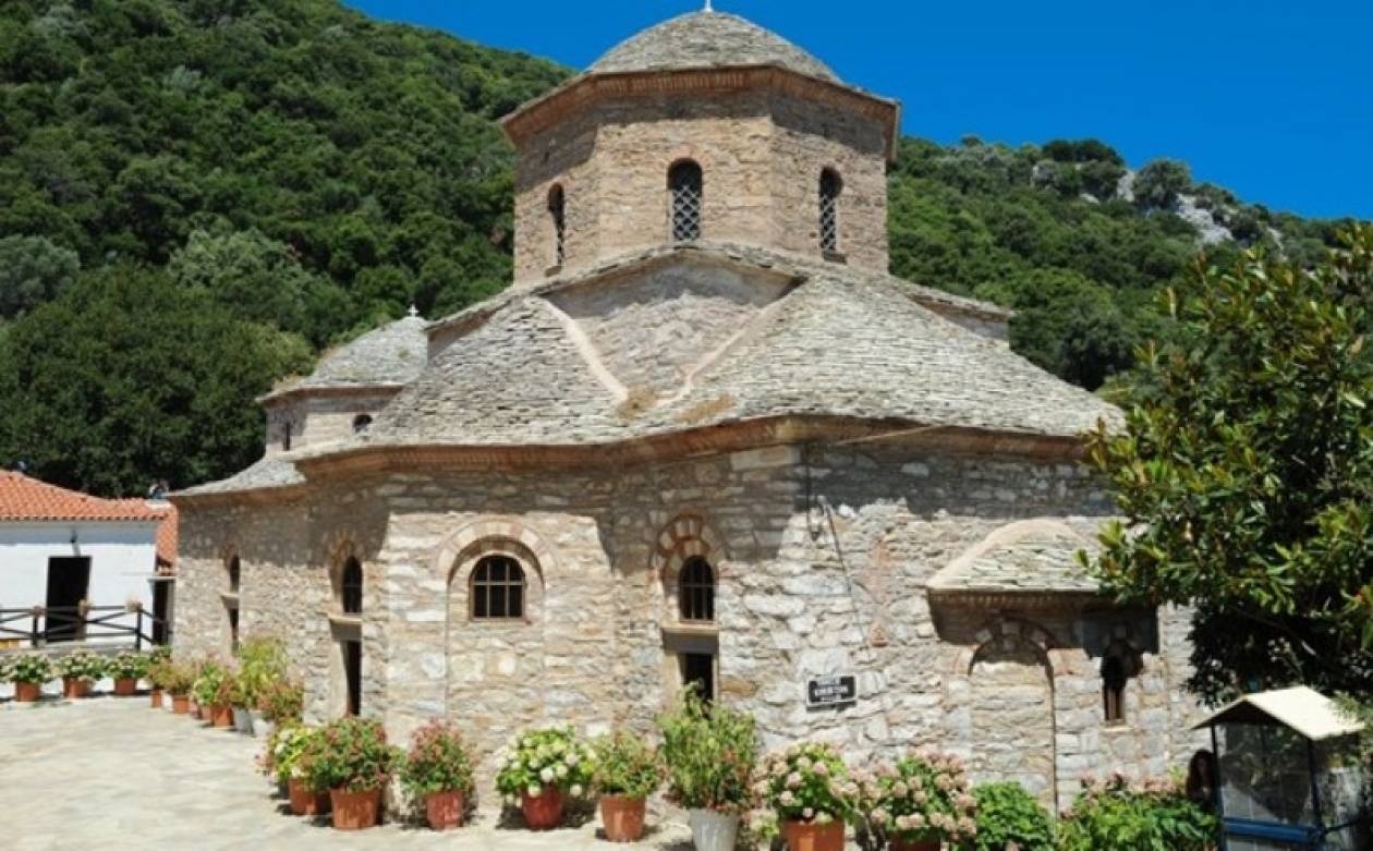 Ιερόσυλοι λεηλάτησαν Μονή στη Σκιάθο