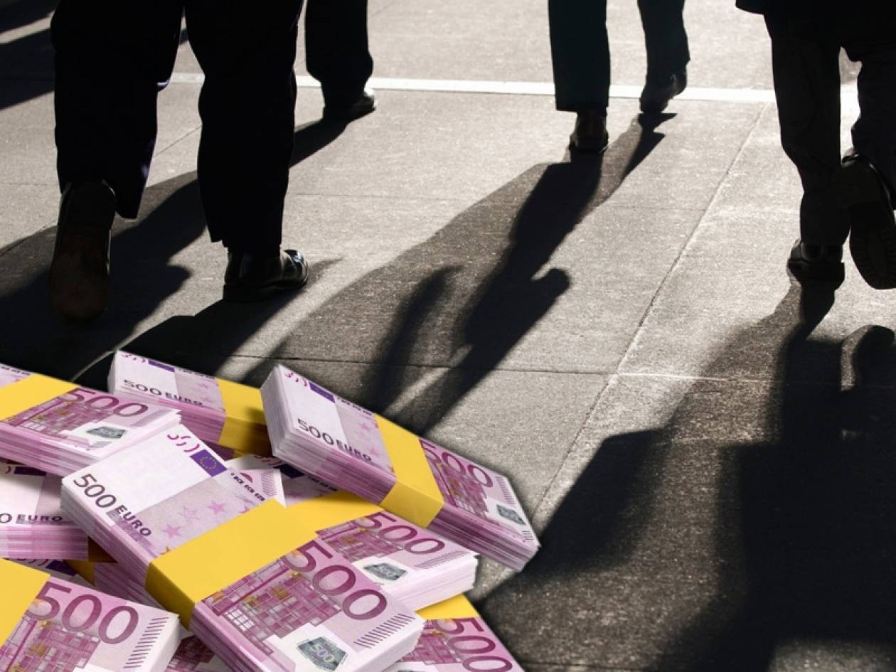 Διεθνή κοράκια «παζαρεύουν» κόκκινα δάνεια!