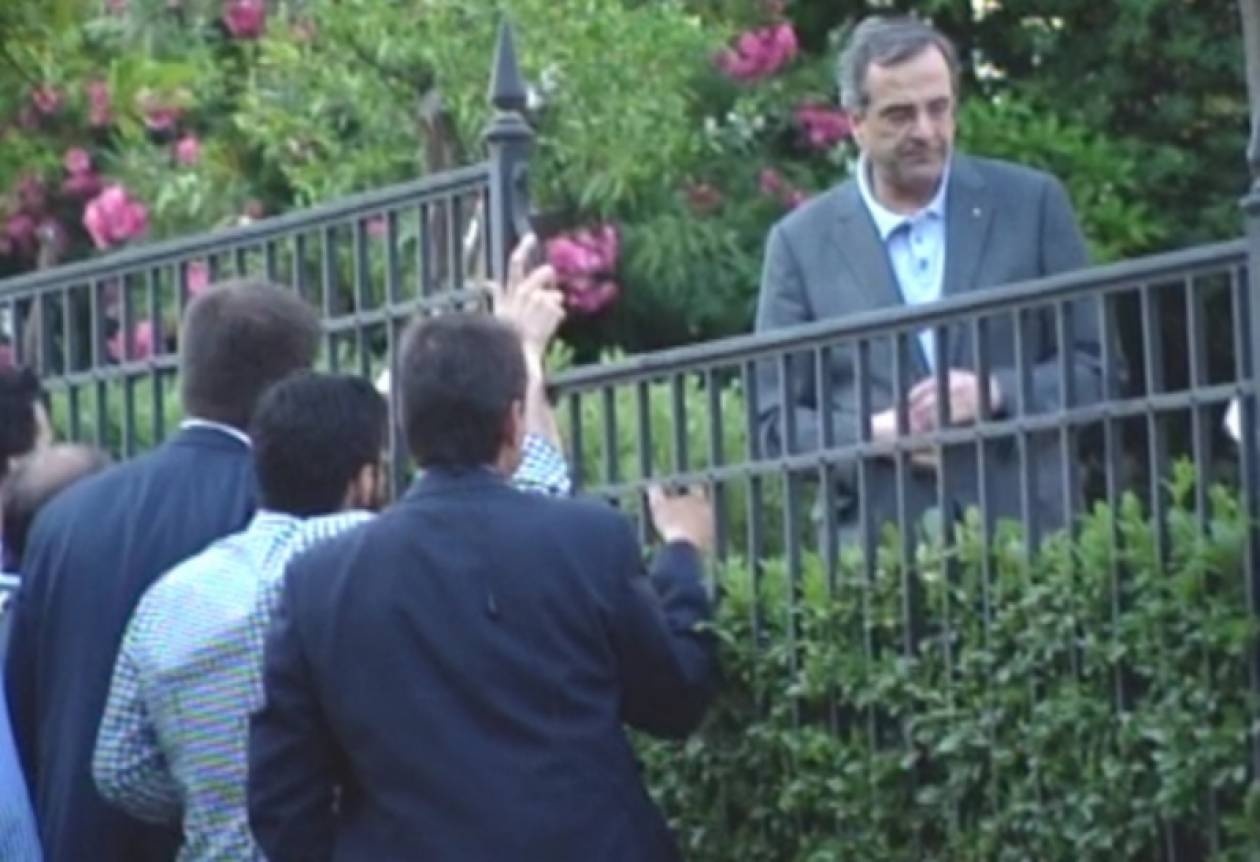 Όσα είπε ο Σαμαράς πίσω από τα κάγκελα