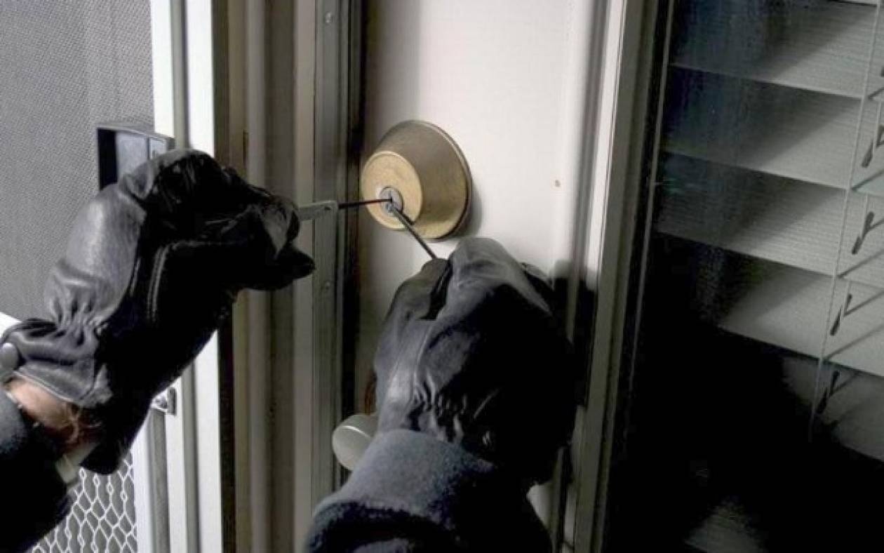 Πάτρα: Συνελήφθη 19χρονος διαρρήκτης