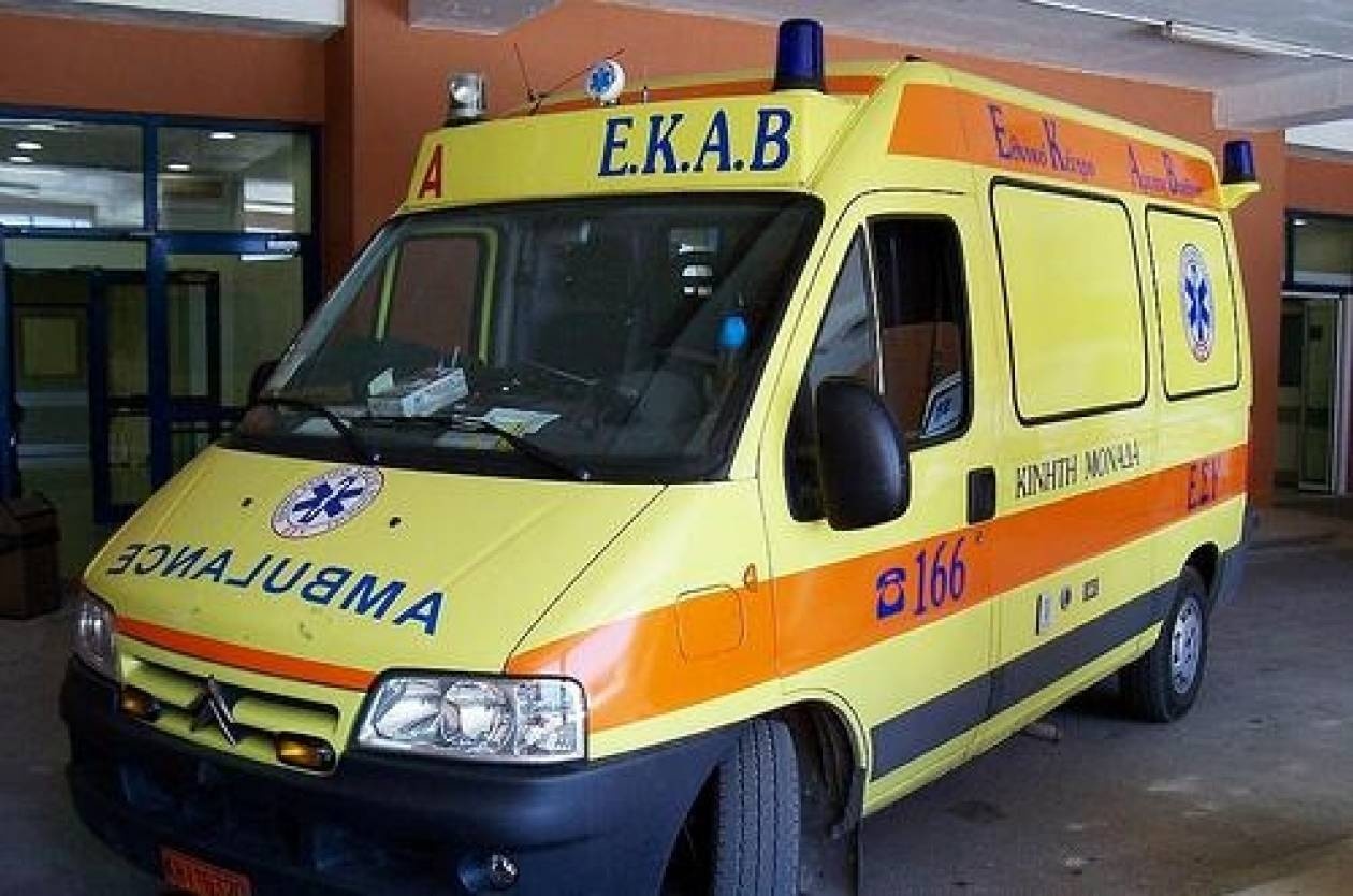 Πόρος: Τροχαίο με δύο σοβαρά τραυματίες