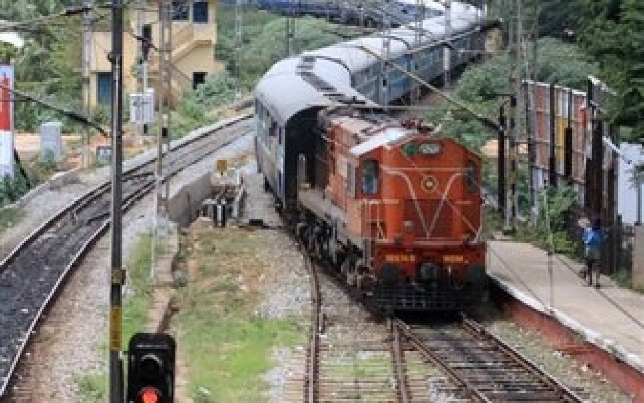 Νεκρά 13 παιδιά σε δυστύχημα στην Ινδία