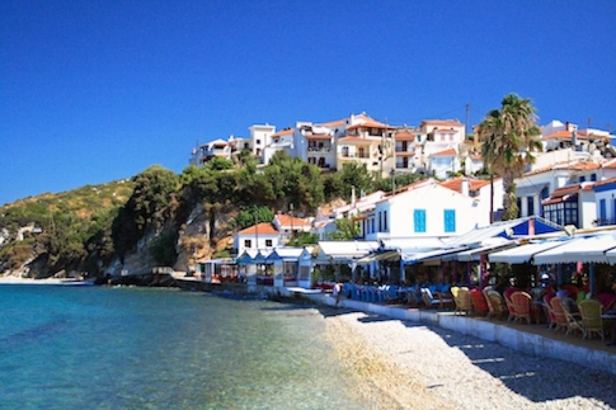 Ζωντάνεψε η Σάμος με τη «Λευκή νύχτα»
