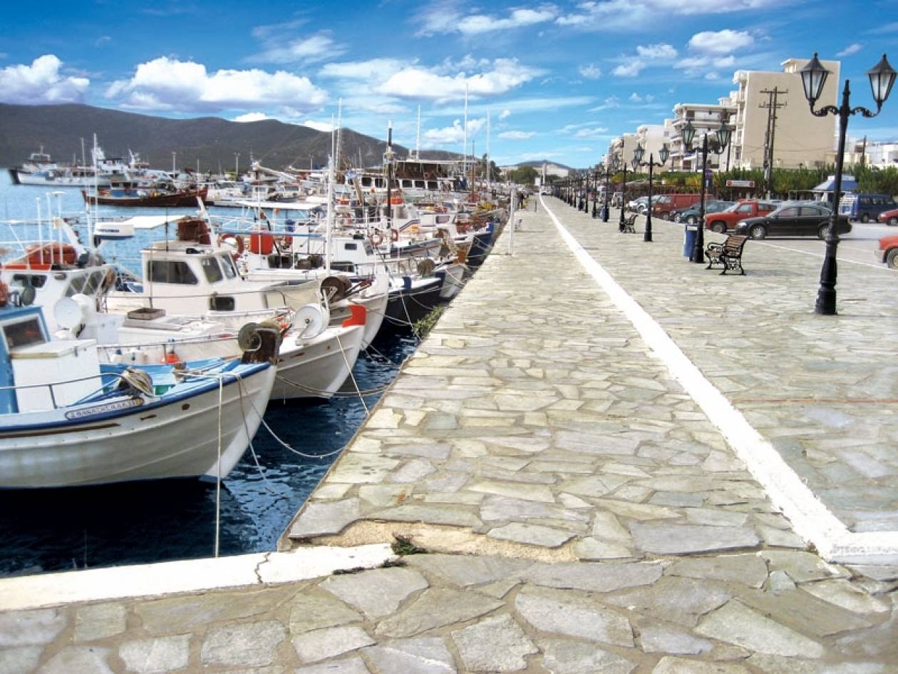 Κάρυστος: Έπεσε σε τοίχο και ξεψύχησε