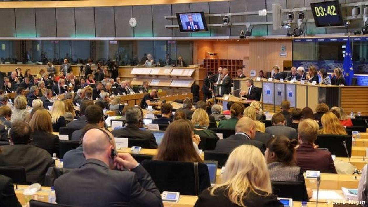 DW: Έπεισαν Αβραμόπουλος και Στυλιανίδης