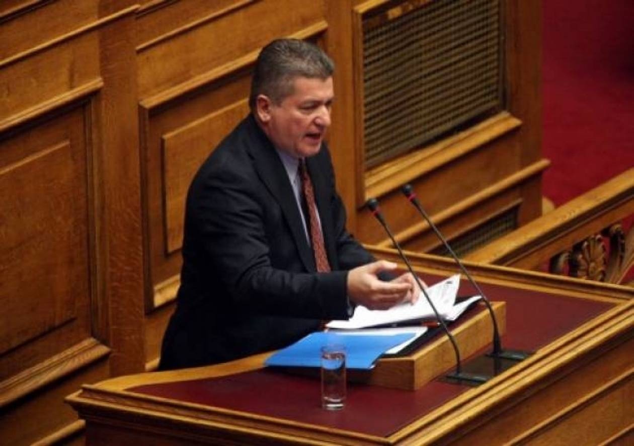 Νταβρής: Γιατί έλειπα από τη Βουλή