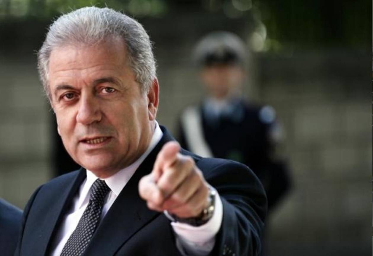 Στη Λάρισα τη Δευτέρα ο Δ. Αβραμόπουλος