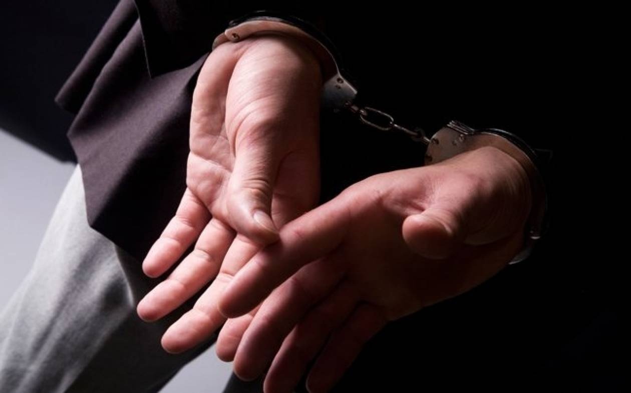 Παραβίαζε φορτηγά και έκλεβε τα εργαλεία