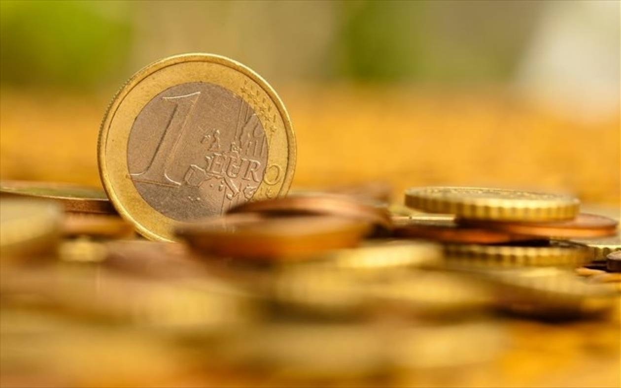 Ανακάμπτει σήμερα το ευρώ
