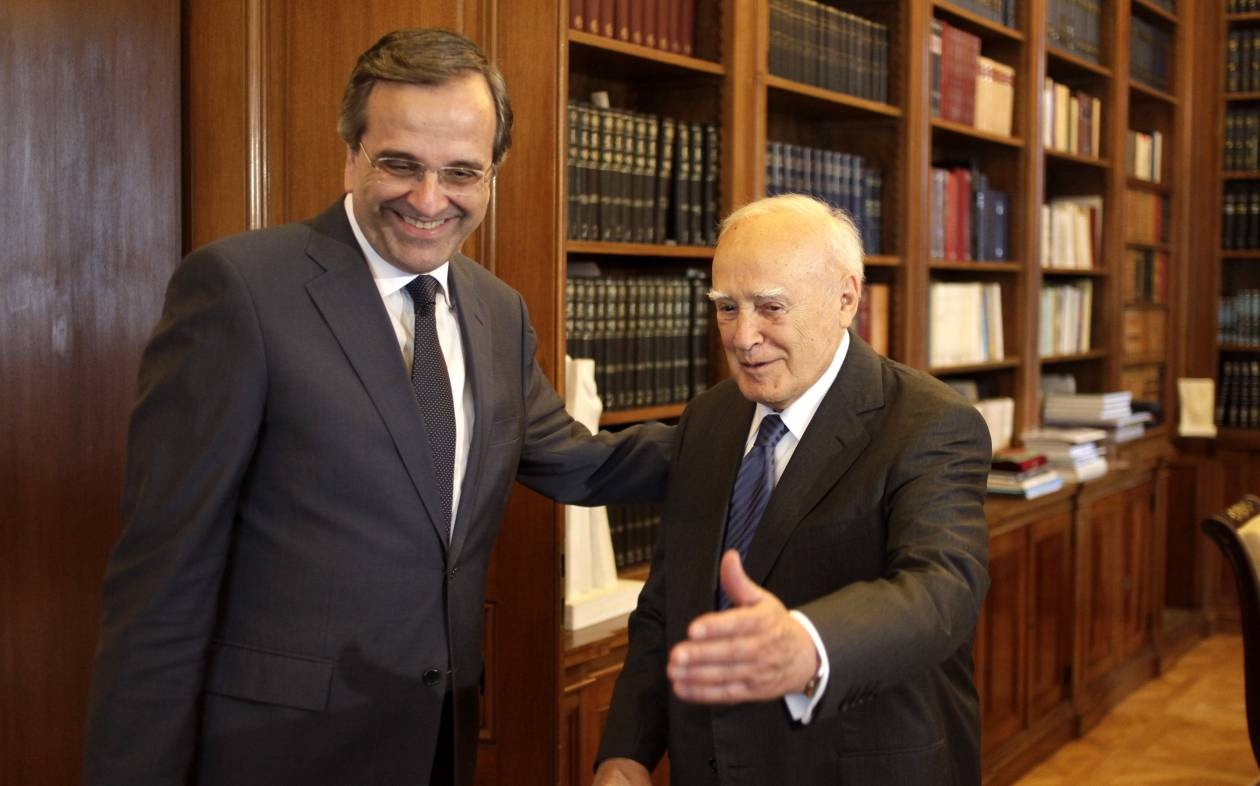 Έκτακτη συνάντηση Παπούλια - Σαμαρά