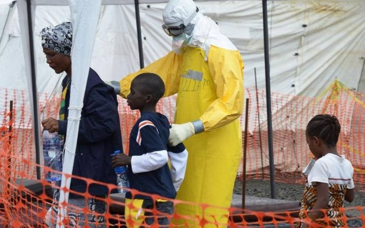 Έμπολα: 34 χώρες κατά της εξάπλωσης του ιού