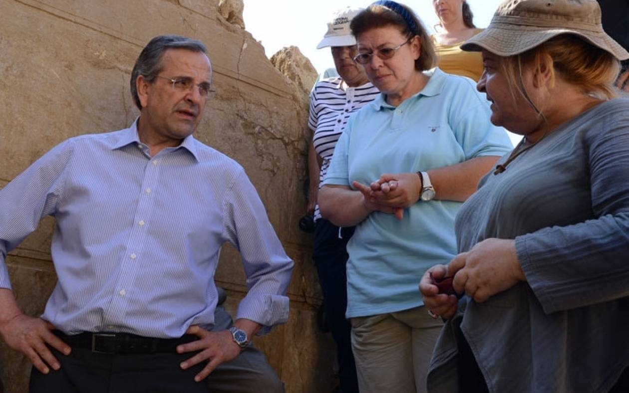 Και χίλια... Περιστέρια να σου φιλούν τα χέρια