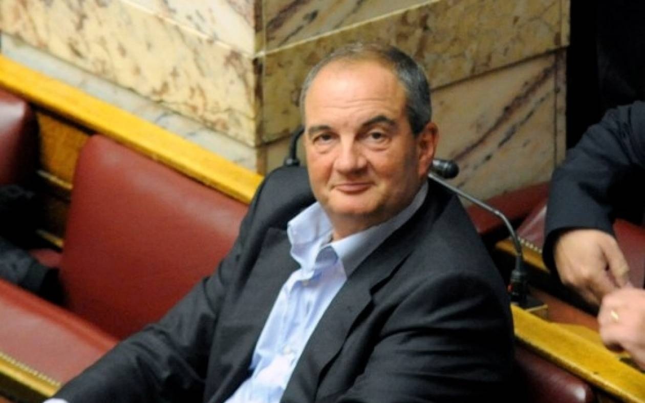 Κώστας Καραμανλής: «Στηρίζω την κυβέρνηση-Όχι άλλα μέτρα»