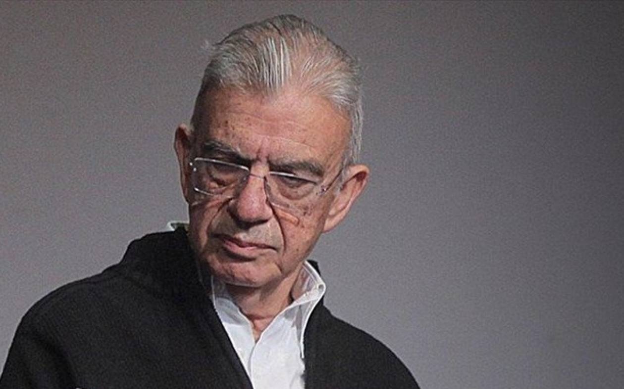 Την Τρίτη η κηδεία του Μένη Κουμανταρέα