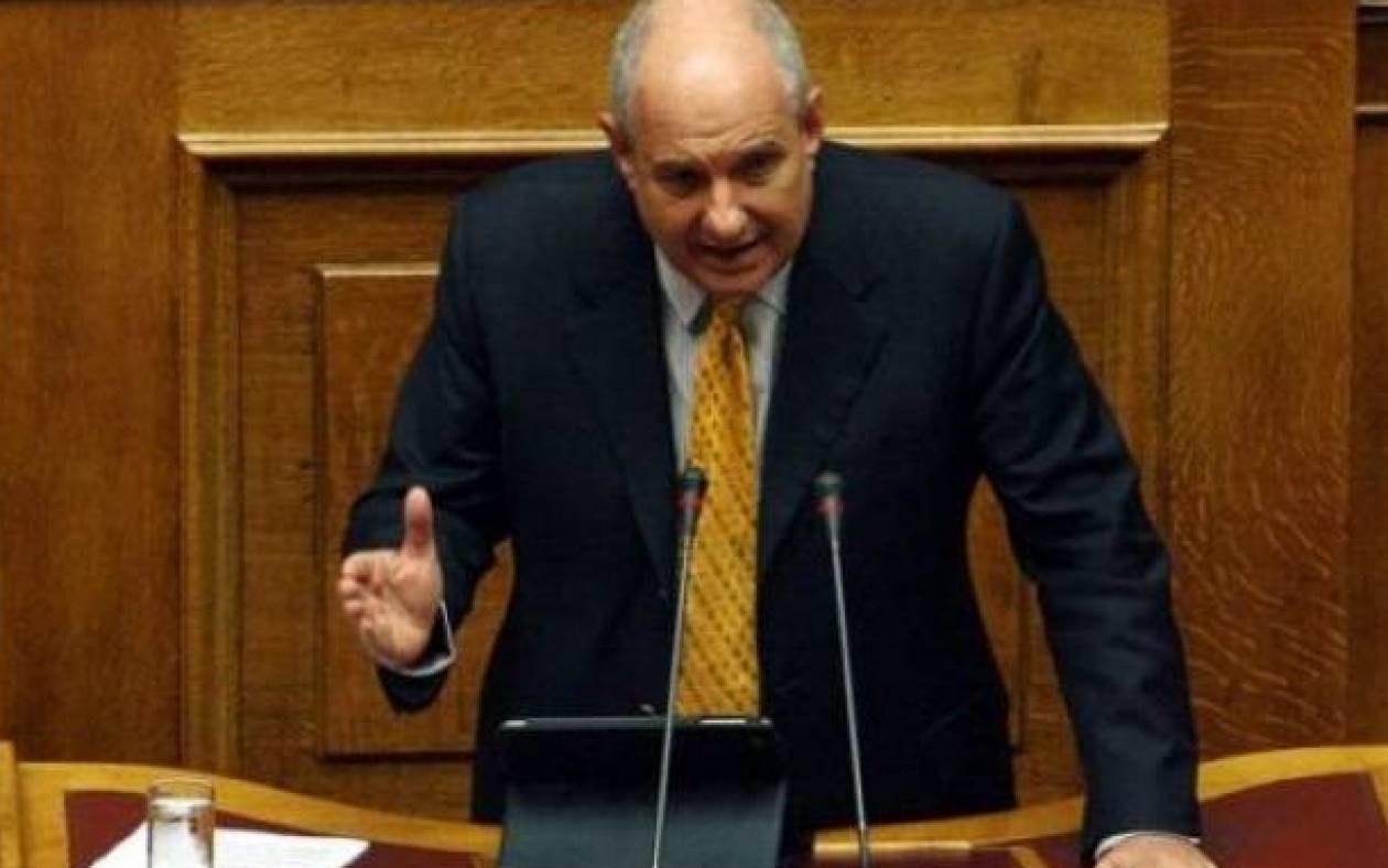 Τ. Κουίκ: Η κυβέρνηση να στήσει κάλπες