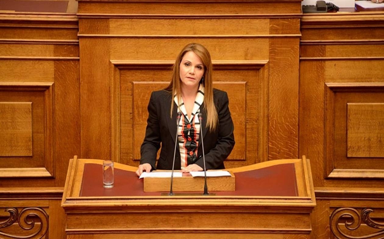 Σταύρο Δήμα θα ψηφίσει η Μίκα Ιατρίδη