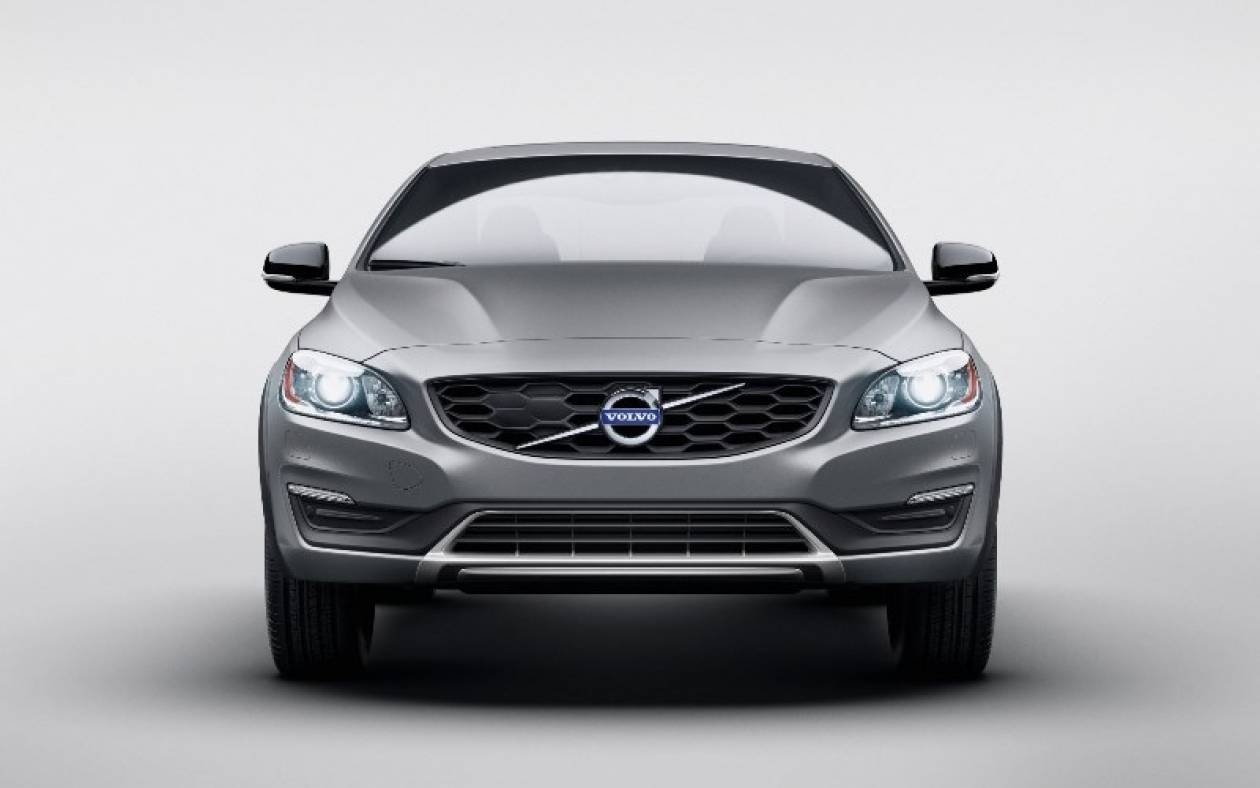 Volvo: Νέο S60 Cross Country