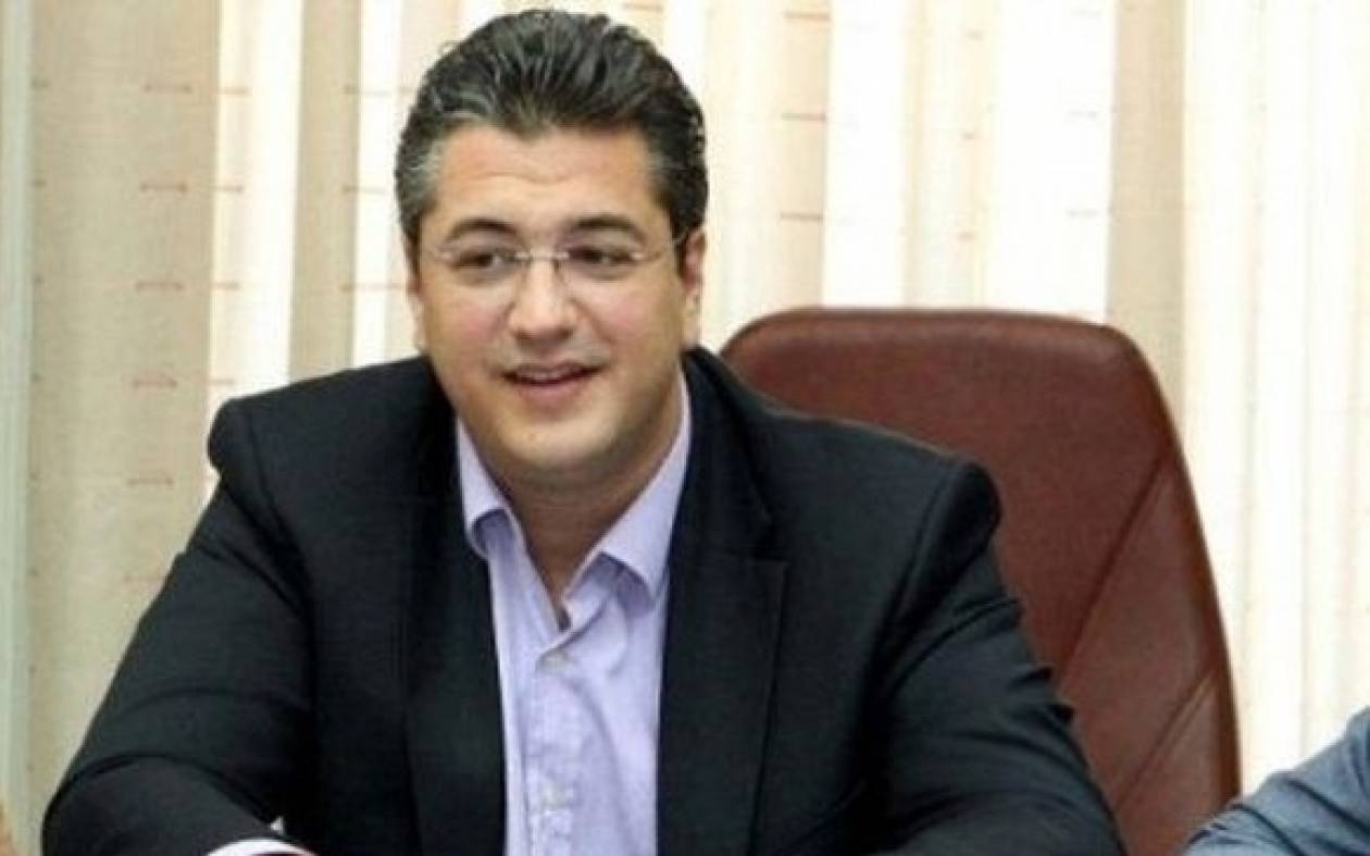 Παρών ο Απ.Τζιτζικώστας