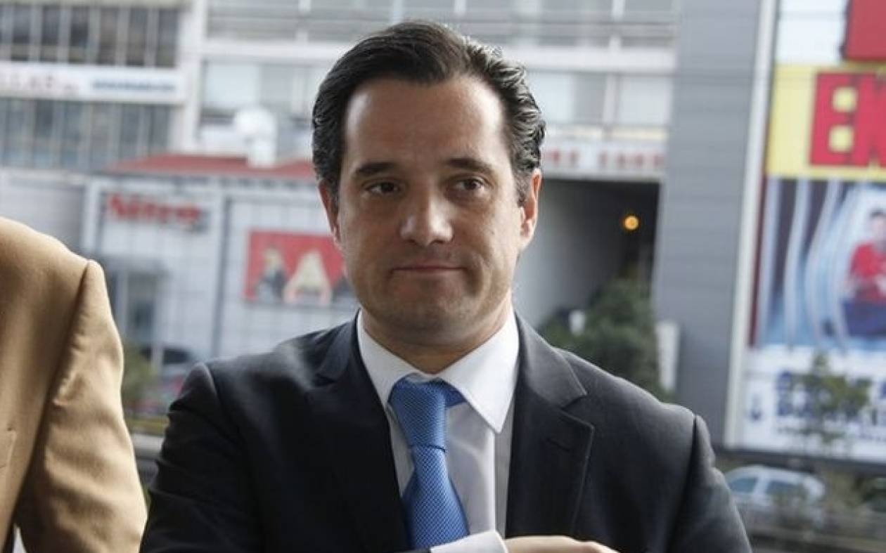 Γκαζάκια στο βιβλιοπωλείο του Γεωργιάδη