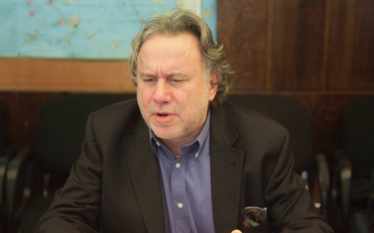 Κατρούγκαλος: Δεν θα απολύσουμε κανέναν