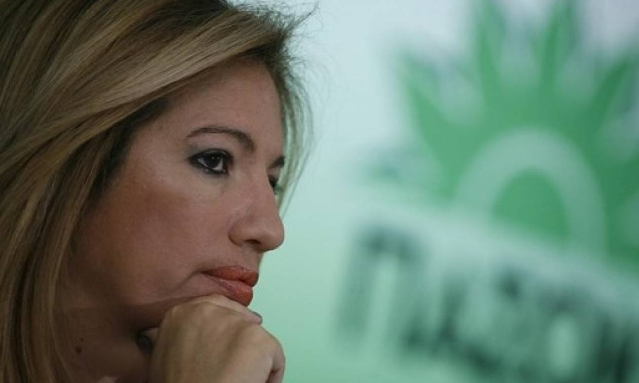 Γεννηματά: Να παραιτηθεί ο Πανούσης
