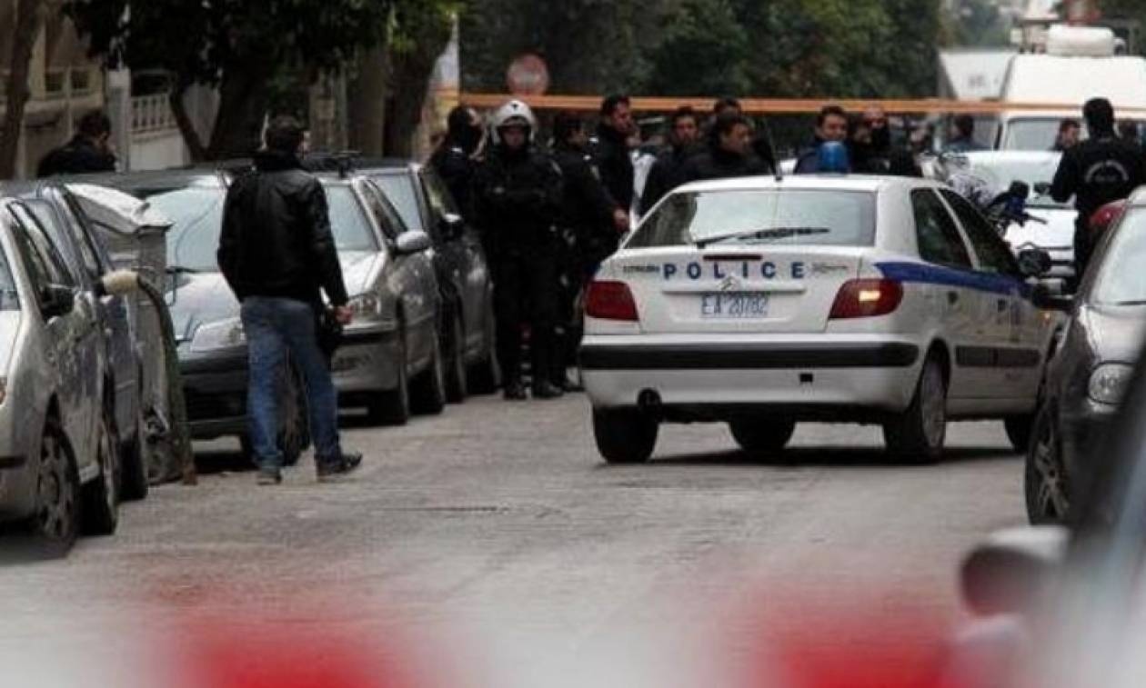 Δολοφονημένος βρέθηκε ηλικιωμένος - Αναζητείται η νεαρή σύντροφός του