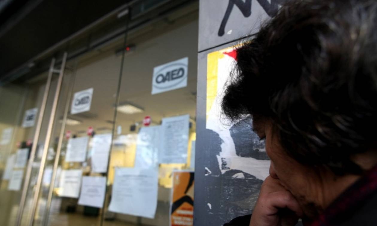 Στο 25,6% η ανεργία τον Μάρτιο