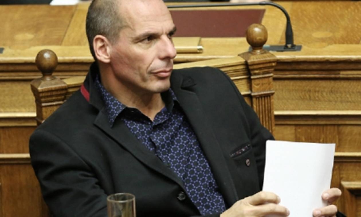 «Πόλεμος» Βαρουφάκη - «Αυγής»
