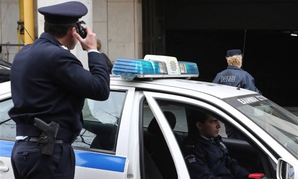 Συμπλοκή αστυνομικών με ληστές στο Μενίδι
