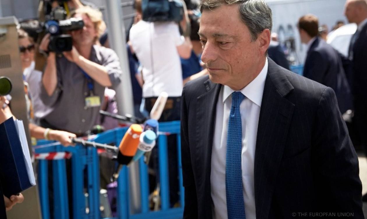 Ντράγκι: Τα capital controls θα χαλαρώσουν μόνον εάν εφαρμοστεί το μνημόνιο