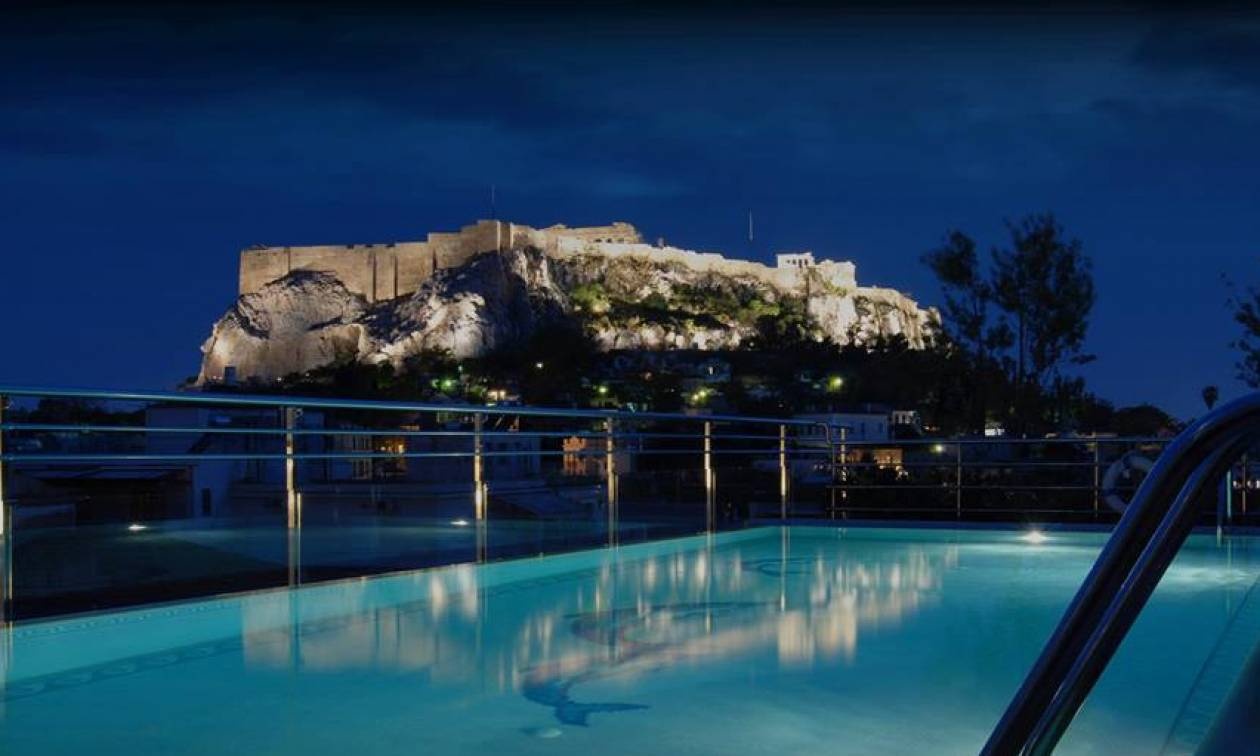 Η Ακρόπολη μάγεψε τον Snoop Dogg (photo)