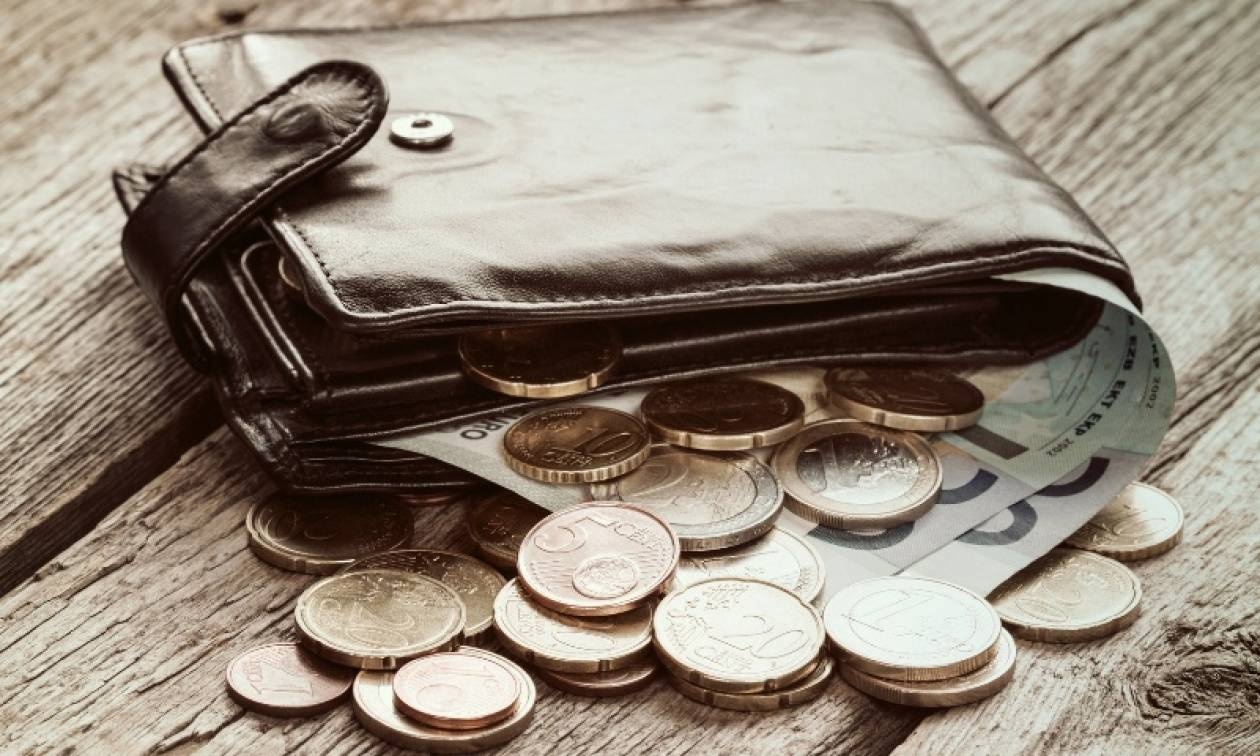 Ιωάννινα: Πρόσφυγας βρήκε και παρέδωσε πορτοφόλι
