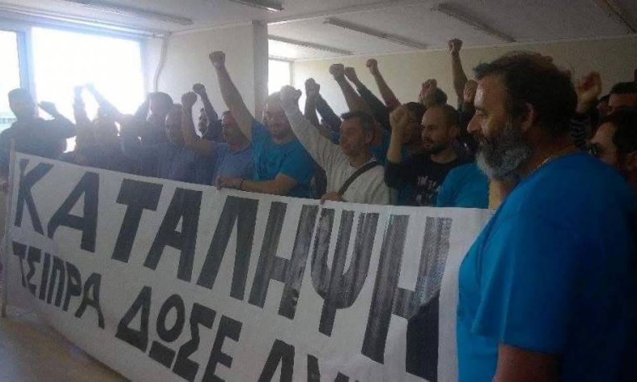 Στα «κάγκελα» οι εργαζόμενοι στα Λιπάσματα Καβάλας: «Διώξτε επιτέλους τον Λαυρεντιάδη»