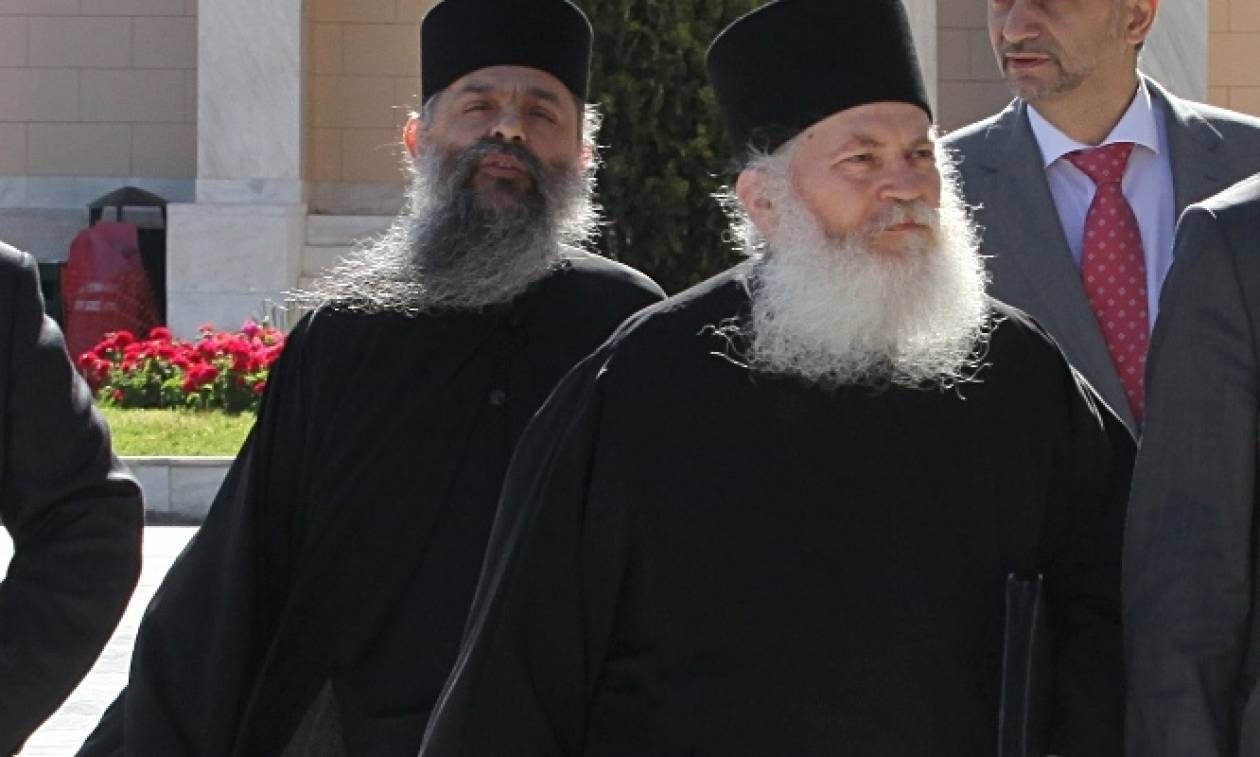 Απολογία Εφραίμ για το Βατοπέδι