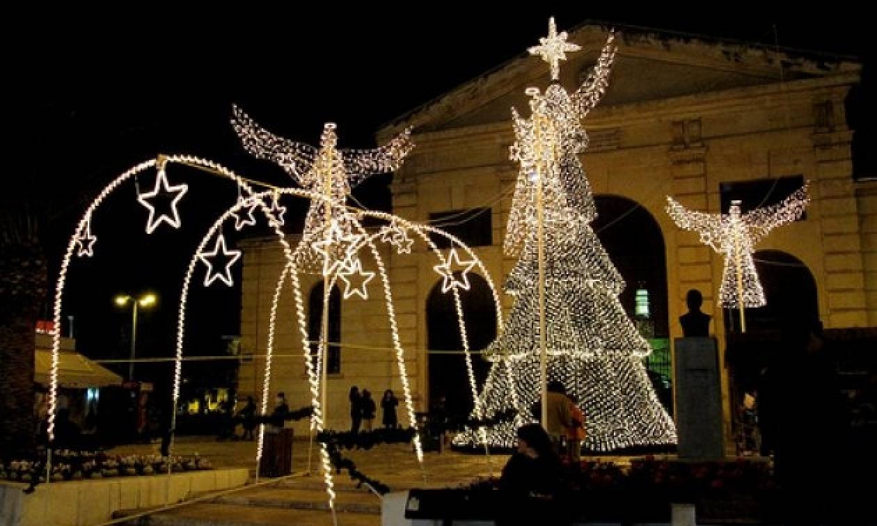 Πρωτοχρονιά 2017: Τι είναι η «καλή χέρα»;
