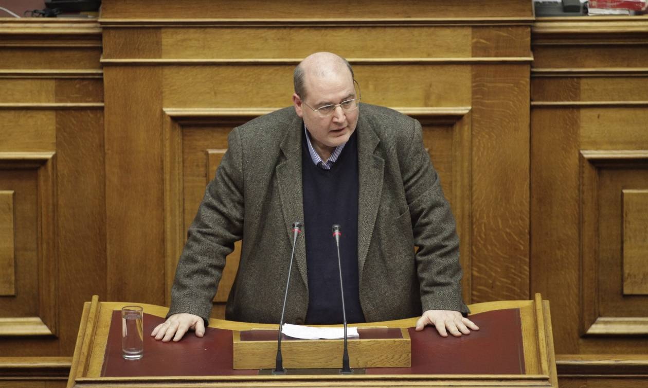 «Φλερτ» Συριζαίων με το ΠΑΣΟΚ μέσω Φίλη
