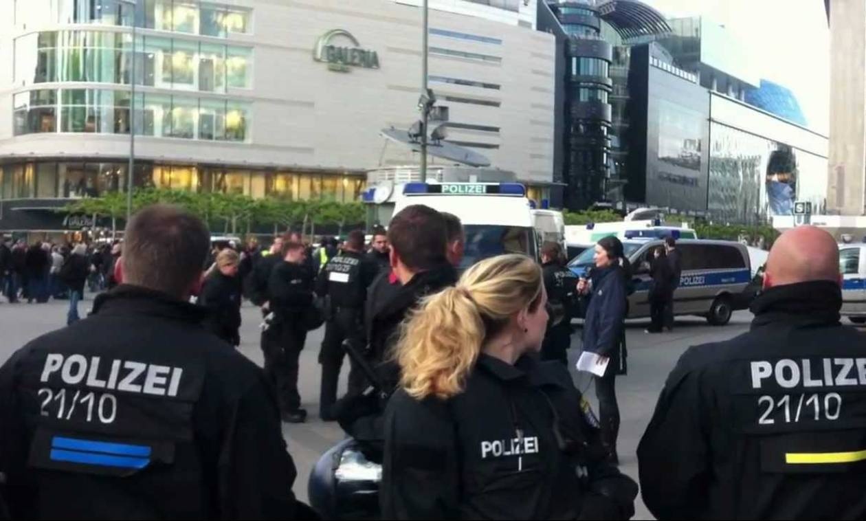 Συναγερμός στη Γερμανία για ύποπτο πακέτο σε χριστουγεννιάτικη αγορά
