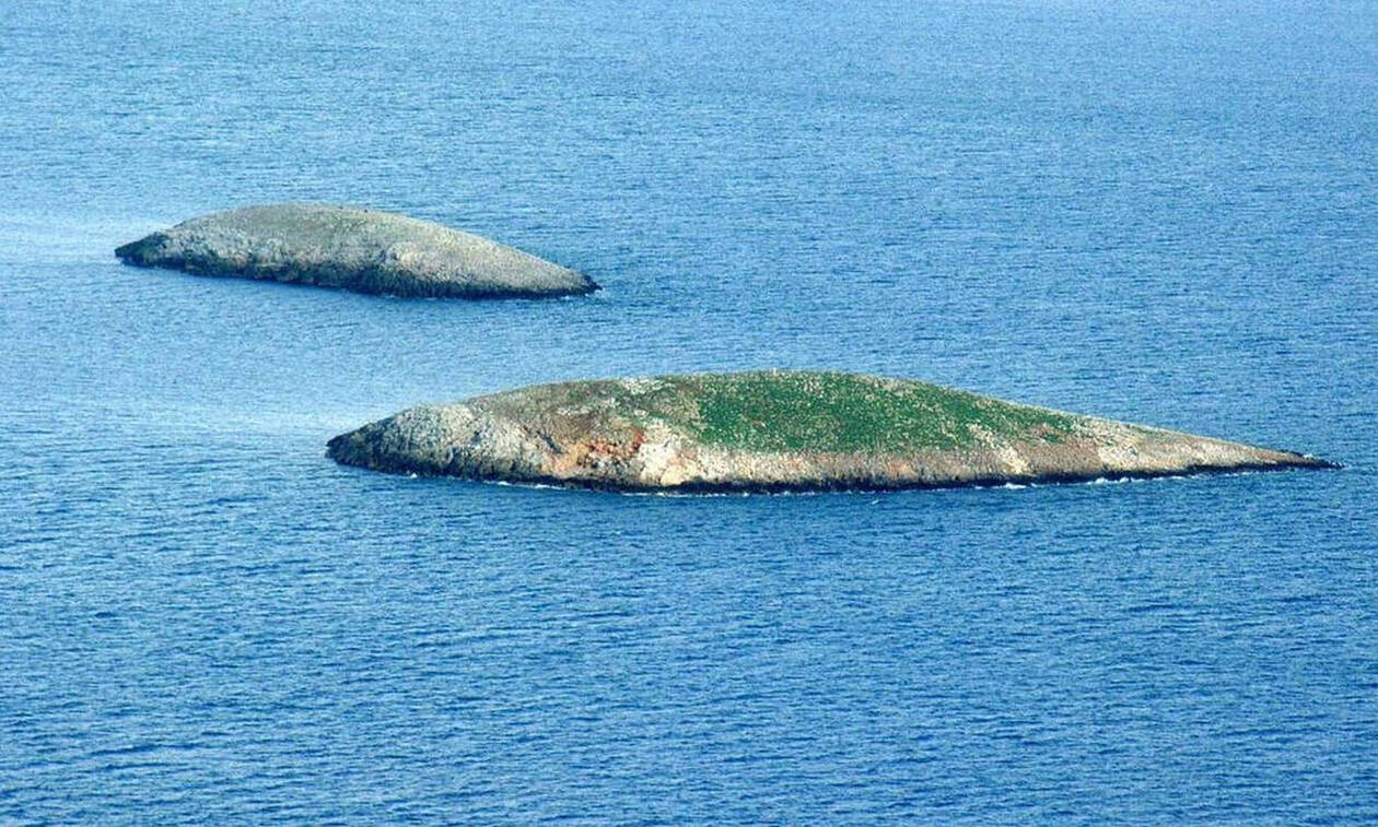 Έλληνας θαμμένος, γη χωρίς Θεό