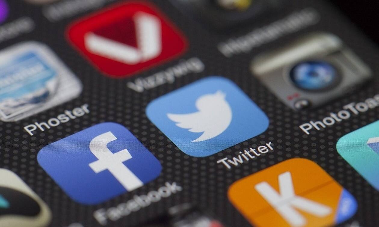 «Έπεσε» το Twitter - Το μήνυμα που βλέπουν οι χρήστες (pic)