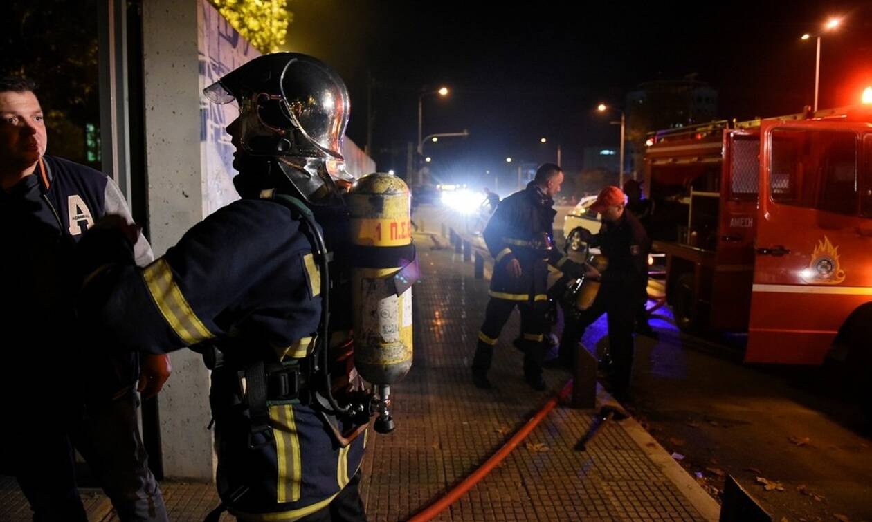 Πυρκαγιά σε φούρνο στο Ελληνικό