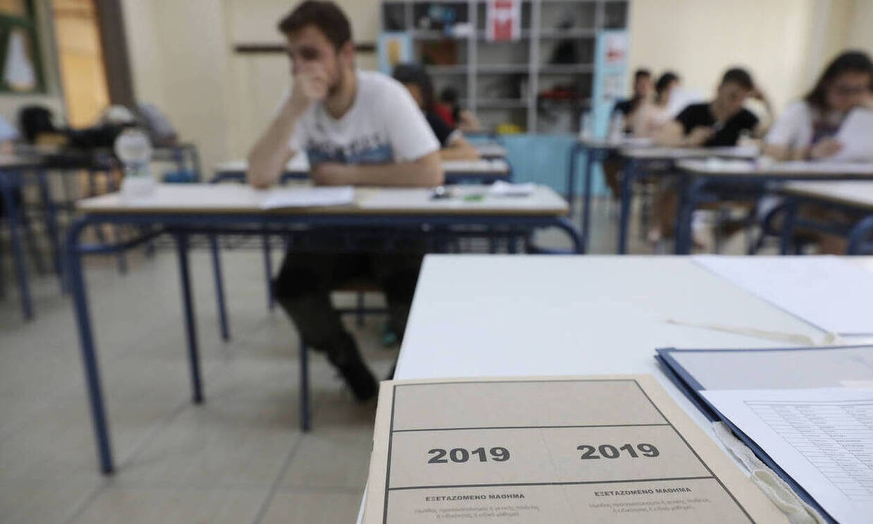 Πανελλήνιες 2019:Καταγγελία για αλλοίωση αποτελεσμάτων - «Αριστεία» σε ιδιωτικό λόγω... τενοντίτιδας