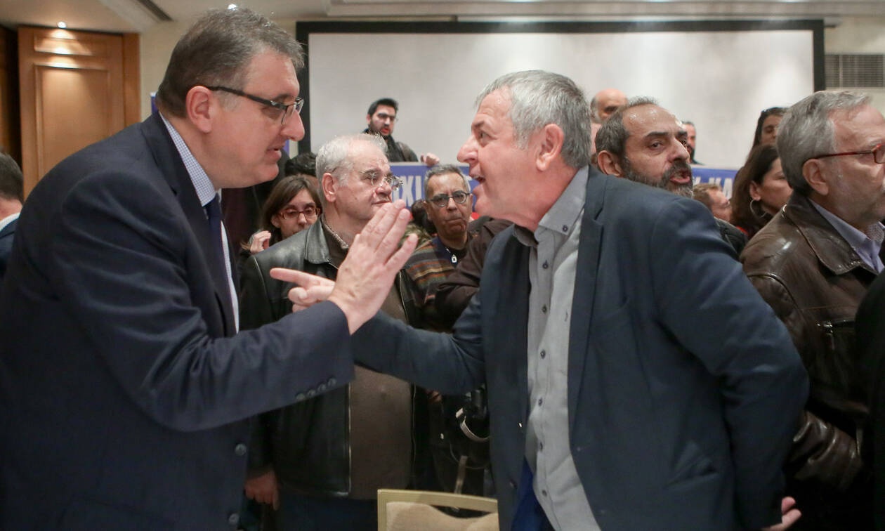 Ένταση και χημικά στο Ζάππειο - Εισβολή της ΠΟΕΔΗΝ και νοσοκομειακών γιατρών σε ημερίδα του ΠΙΣ